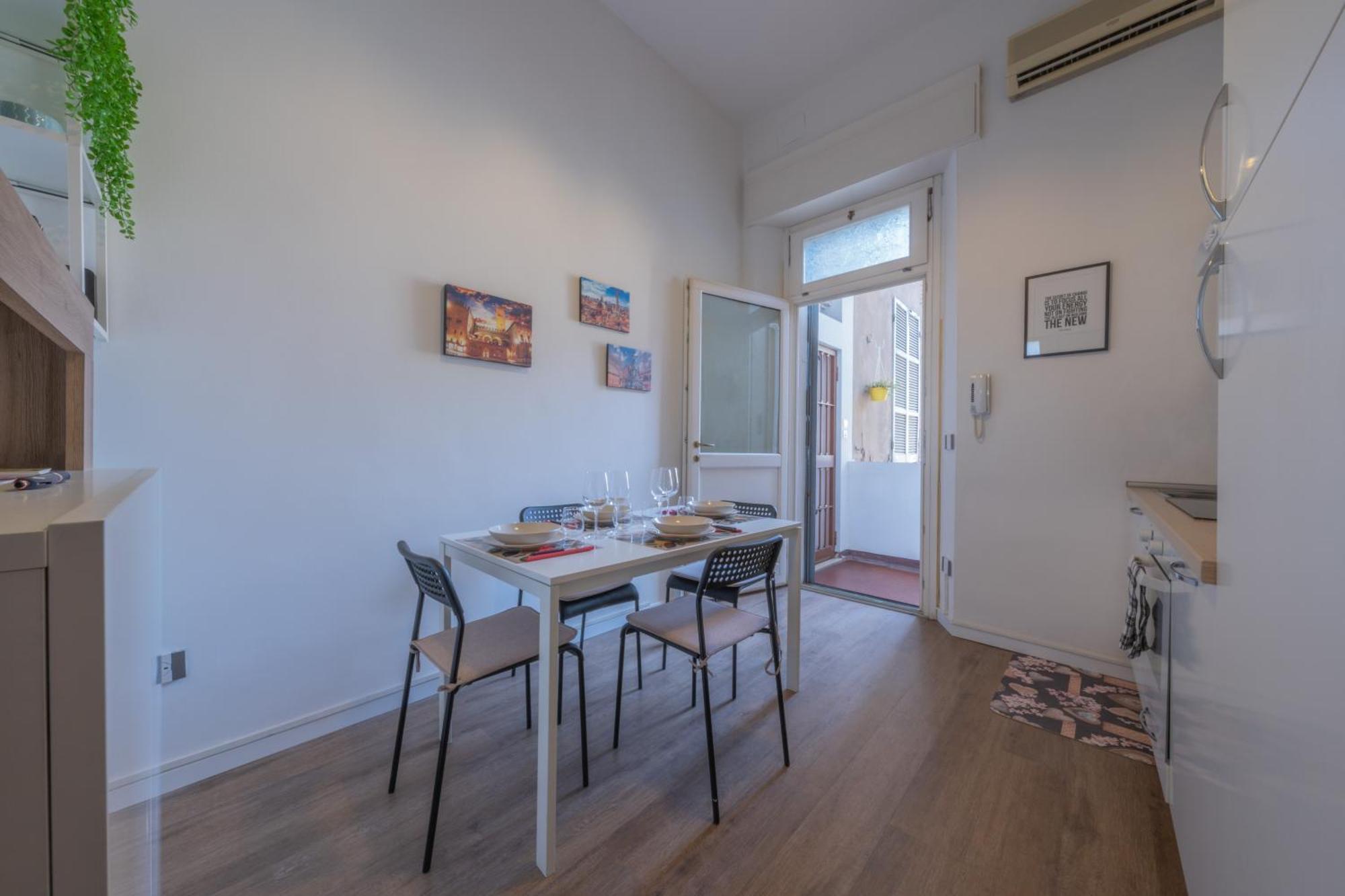 Suite In The Center Of Bologna Eksteriør billede