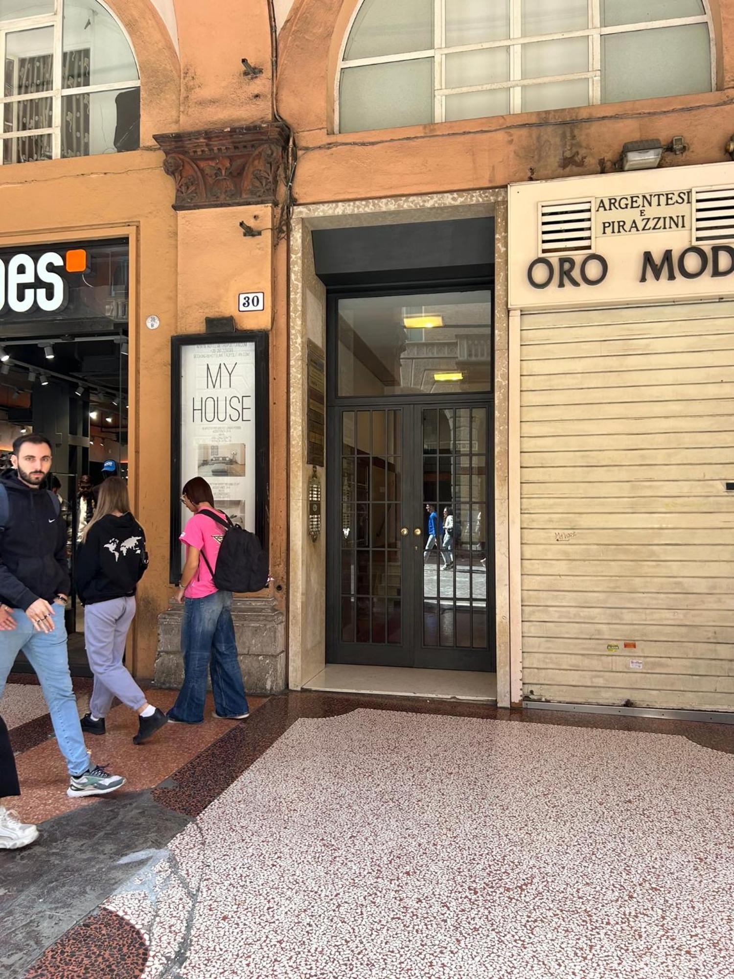 Suite In The Center Of Bologna Eksteriør billede